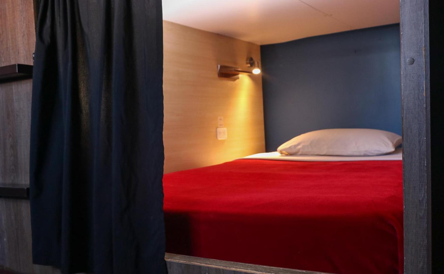 Blue House Youth Hostel Кито Экстерьер фото