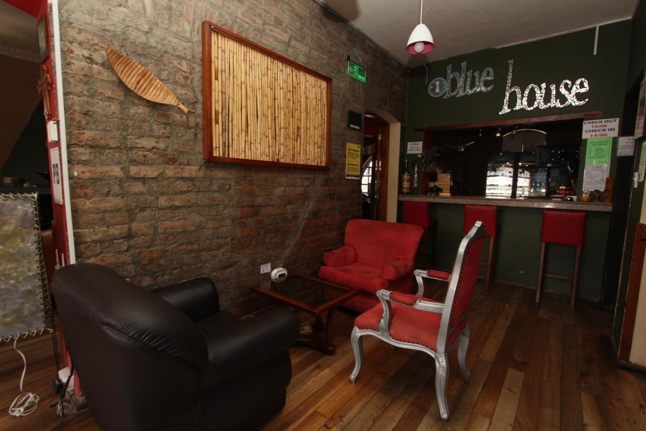 Blue House Youth Hostel Кито Экстерьер фото
