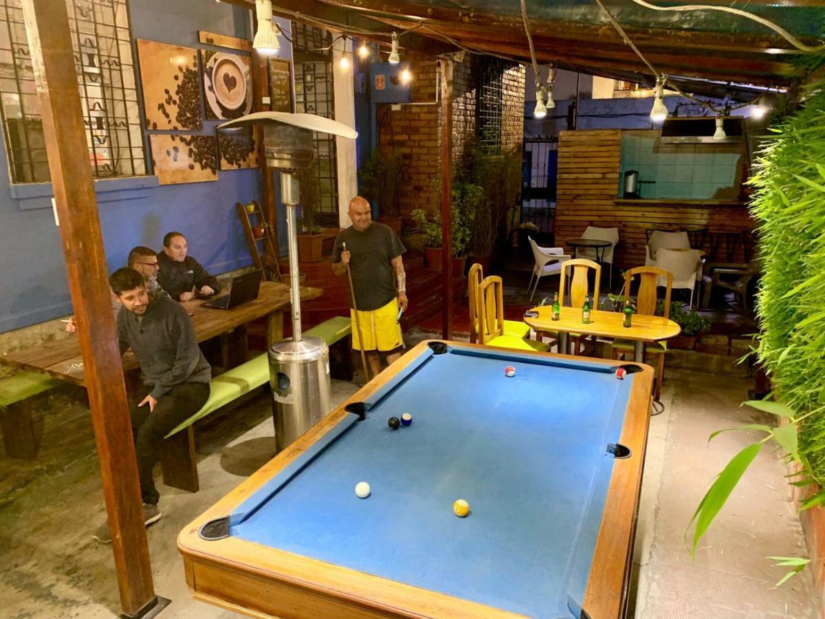 Blue House Youth Hostel Кито Экстерьер фото